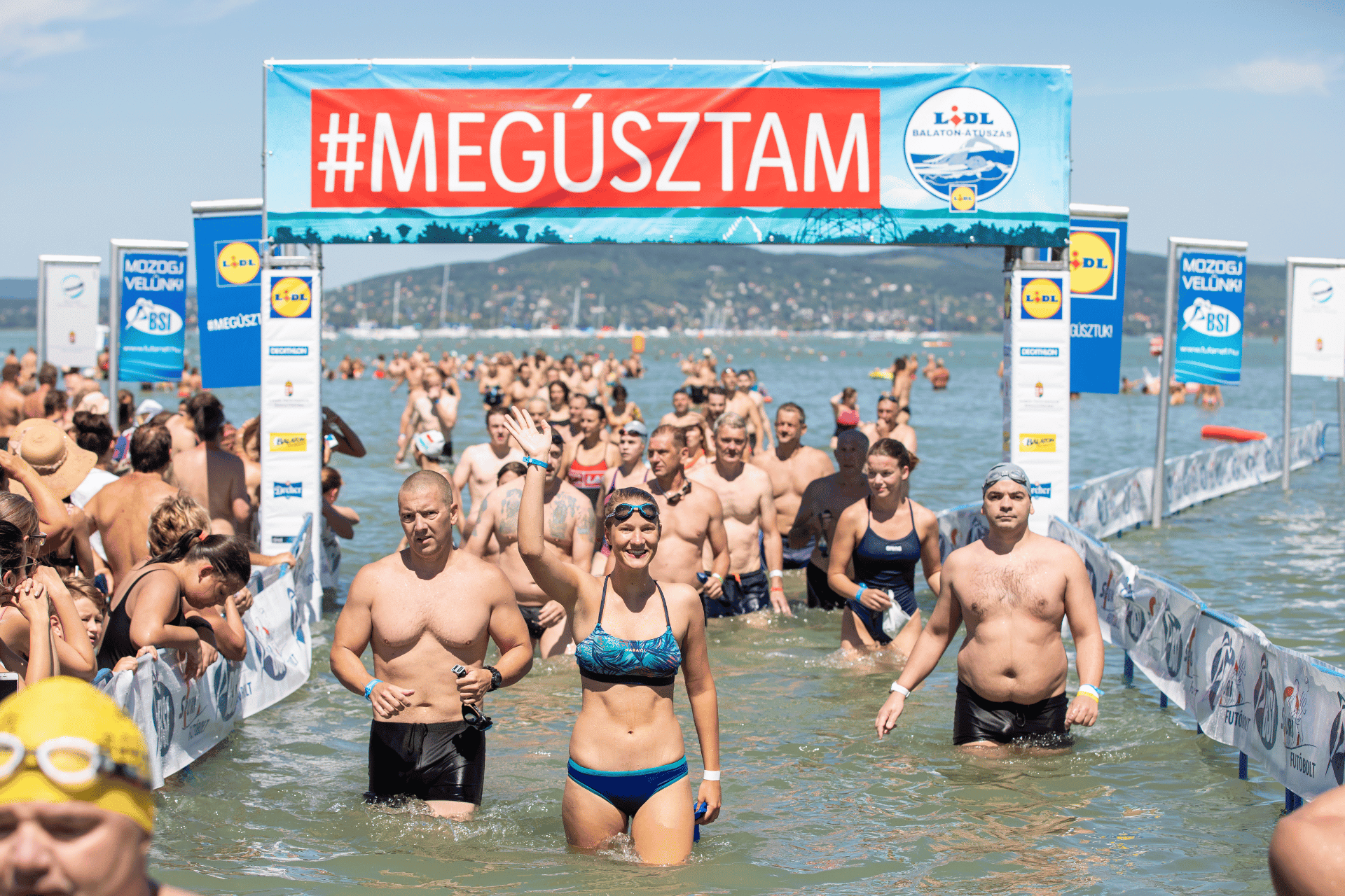 Balaton_atuszas_cel_2026 Balaton átúszás célvonala